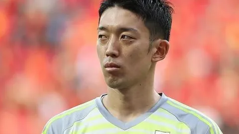 拜仁客场夺冠不易，多特蒙德险些翻盘成功